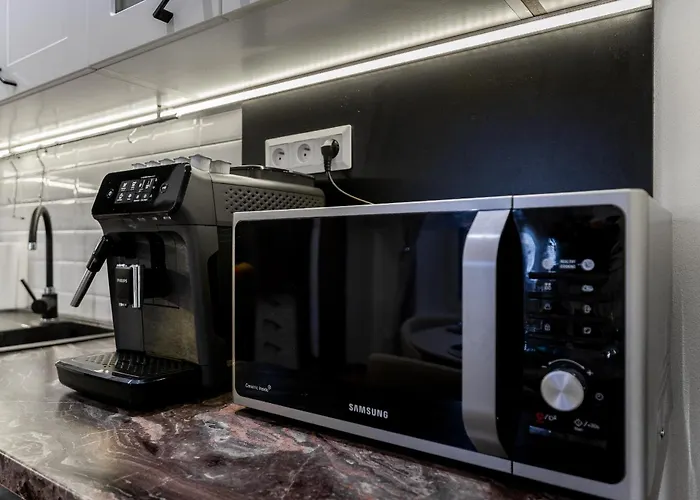 Hlavna 2 Next Singing Fountain Kosice, Netflix, Balcony Apartment Kosice