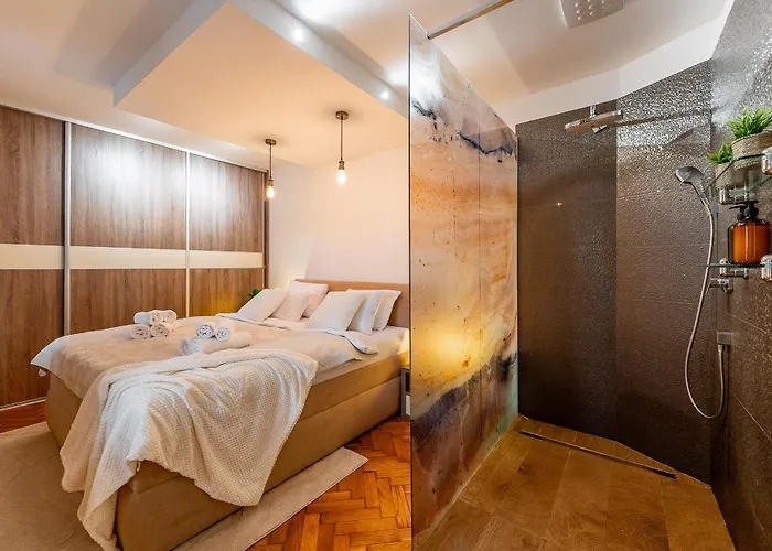 Apartment Hlavna 2 Next Singing Fountain Kosice, Netflix, Balcony Kosice