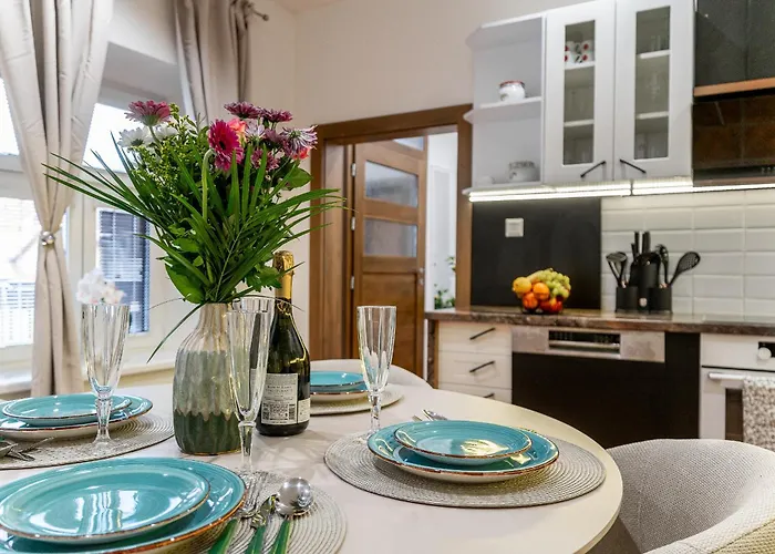 Hlavna 2 Next Singing Fountain Kosice, Netflix, Balcony Daire *